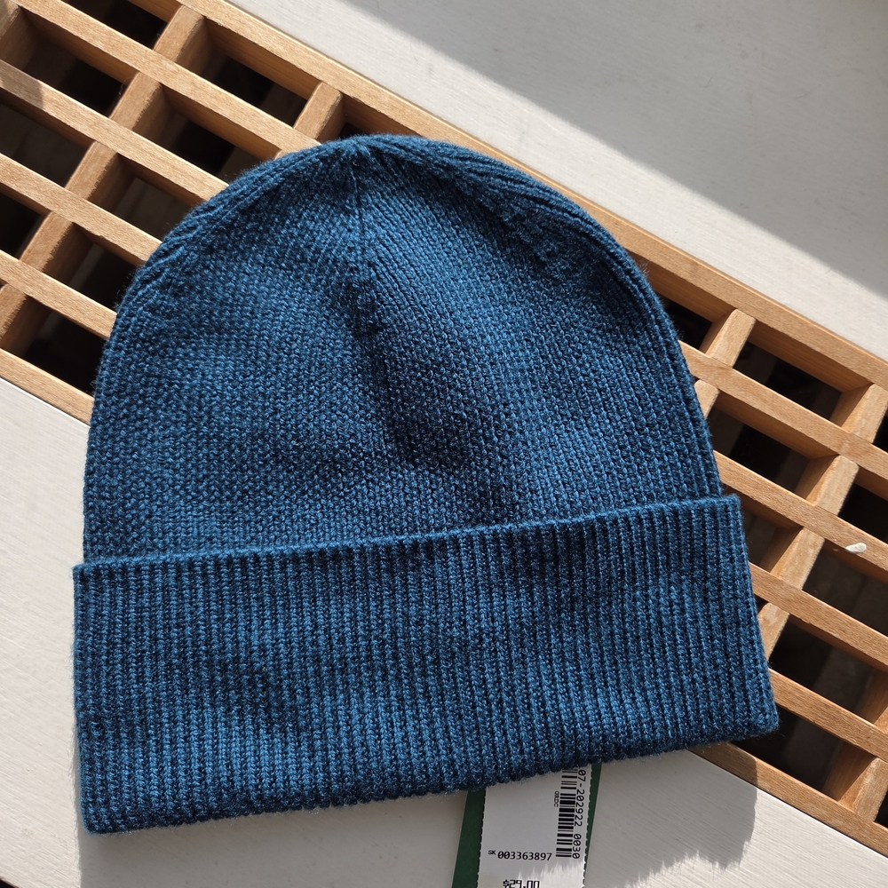 Simons Merino Rich Teal Not Blue Wool Knit Beanie Toque Women Men